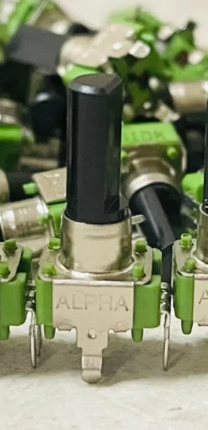 Potentiometer Master Volume @ Balance For Korg  PA4X