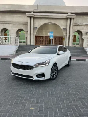 Kia cadenza2019