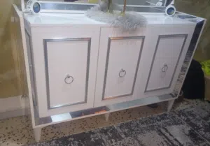 كنسول الببع شبه جديد