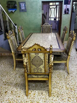 ميز طعام ملكي مصري
