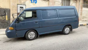 Used Hyundai H 100 in Zarqa