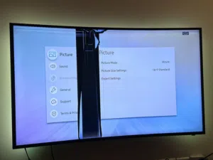 49" Samsung 4K Curved TV - CRACKED SCREEN