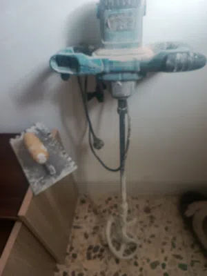 خلاط لاسق وسمنت