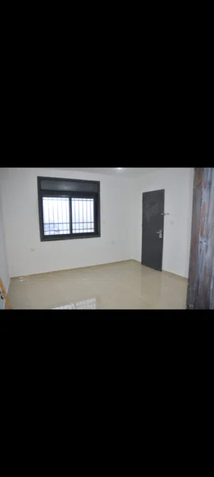 155 m2 3 Bedrooms Apartments for Sale in Ramallah and Al-Bireh Beitunia