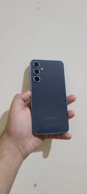 Samsung Galaxy S23 FE 128 GB in Sana'a