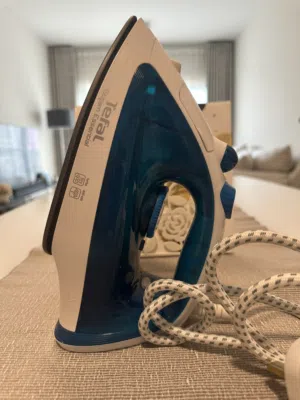 2 in 1 Tefal iron