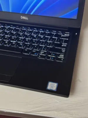 Dell Latitud core i7 للبيع لاب توب بحالة ممتازة استخدام بسيط بمساحة 238 ويندوز 11proوذاكرة16جيجابايت