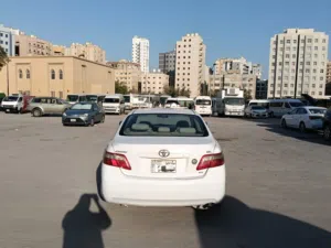 تويوتا كامري 2009 مستعملة بحالة جيدة