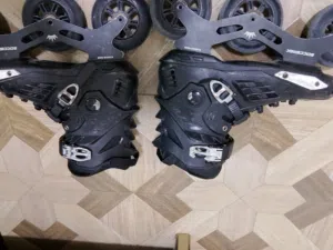 اسكيت نظيف للبيع 25ريال