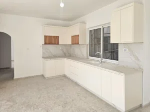 150 m2 3 Bedrooms Apartments for Rent in Ramallah and Al-Bireh Sathi Marhaba