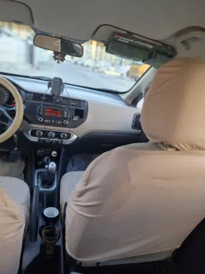 كيا ريو 2015 للبيع