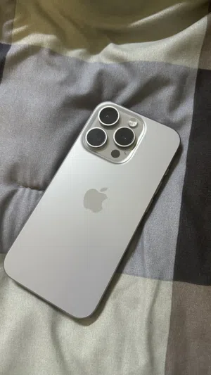Apple iPhone 15 Pro 128 GB in Al Dakhiliya