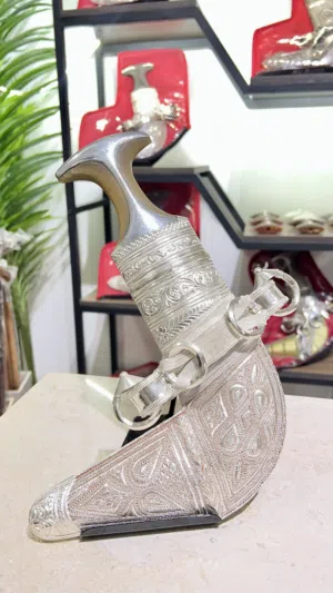 فرصة لا تعوض خنجر صياغة ثقيلة بسبب نزول الفضة