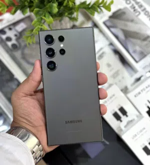 عرض خاص : Samsung S24 ultra 1TB بالذاكرة العملاقة هاتف نظيف بحالة الوكالة بدون اي شموخ أو مشاكل