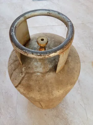 Need 10 pcs Gas cylinder (20kg+) With suitable price