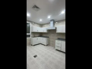 400 m2 3 Bedrooms Apartments for Rent in Kuwait City Jaber Al Ahmed