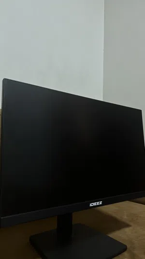 شاشة gaming ( كل شي فالوصف )