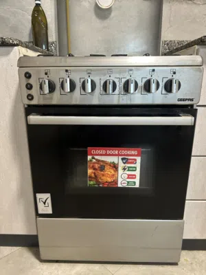 Geepas gas cooker 60x60