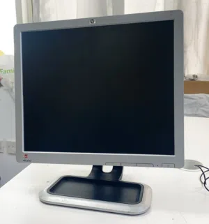 HP 19inch Monitor buy in Qatar