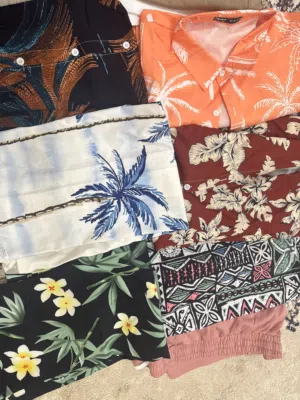 قمصان رجاليه مستخدم مره وحده