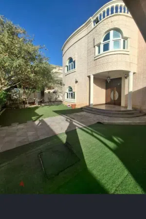 400 m2 3 Bedrooms Villa for Rent in Muscat Al Khoud
