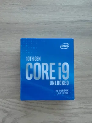 Intel i9 10850k, Corsair DDR4 Ram, MSI motherboard