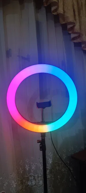 إضاءة رينق لايت RGB LED MJ36 متعددة الألوان - 12 إنش - استعمال نظيف