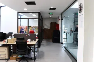 48143 مكاتب للايجار في شميساني