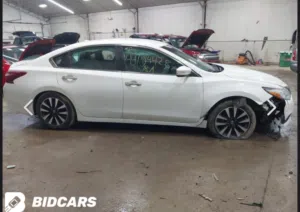 Used Nissan Altima in Al Batinah