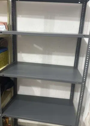 ستاند حديد اربع ارفف