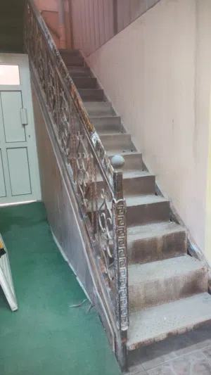 درج حديد ثقيل