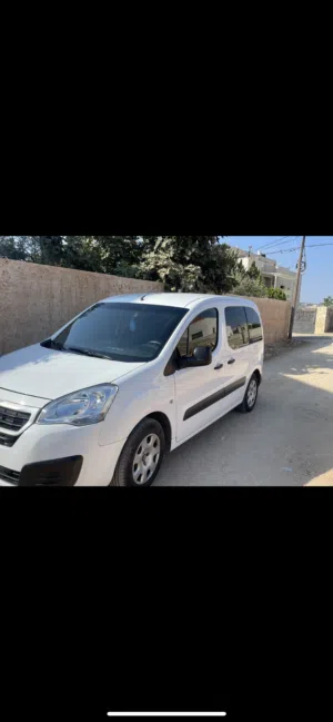 Used Peugeot Partner in Ramallah and Al-Bireh