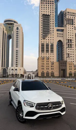 2021 MERCEDES-BENZ GLC 300