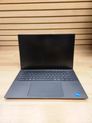 DELL PRECISION 5560 I7 11th Gen Ram:16GB SSD:512 GPU /4GB NVIDIA RTX A2000