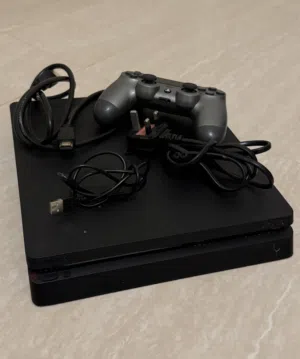 PlayStation 4 PlayStation for sale in Abu Dhabi