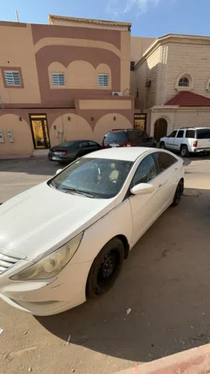 Used Hyundai Sonata in Jeddah