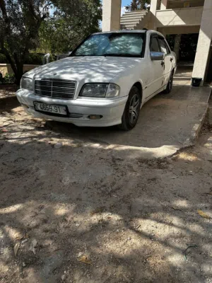 Used Mercedes Benz C-Class in Jenin