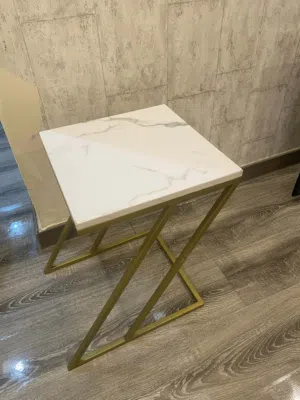 طاوله جانبيه