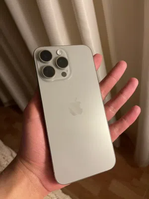 iPhone 15 Pro Max 512 GB. no dents, no scratches, no problems!
