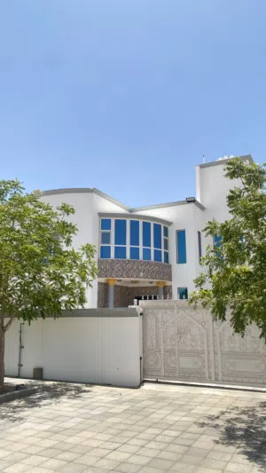 500 m2 More than 6 bedrooms Villa for Sale in Al Sharqiya Al Mudaibi