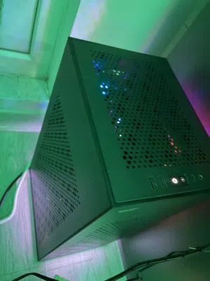 Itx gaming pc rtx5060ti intel i5 14400f. 2tb ssd 16gb ram