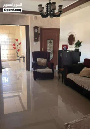 140 m2 3 Bedrooms Apartments for Sale in Zarqa Jabal Tareq