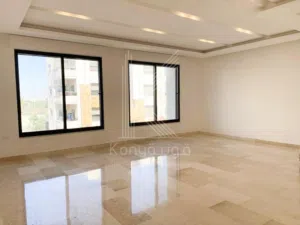 245 m2 4 Bedrooms Apartments for Sale in Amman Al-Thuheir