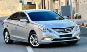 على بركة الله هونداي سوناتا 2012 أصليه فل الفل شاشه (عدد 2 بصمه)  صفار درجه أولى حديدة معقمة الله يب
