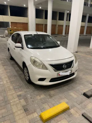 Nissan Sunny 2014