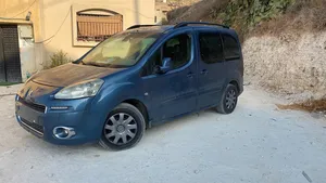 بيجو-براتنر-2012-للبيع-كاش