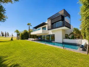 500 m2 5 Bedrooms Villa for Rent in Marrakesh Route des golfs