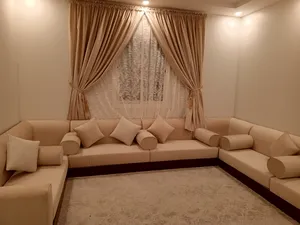 تفصيل كنب و تنجيد و تفصيل ستائر عل حسب الطلب و بسعر اقل