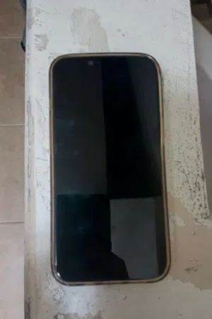Apple iPhone 14 256 GB in Northern Governorate