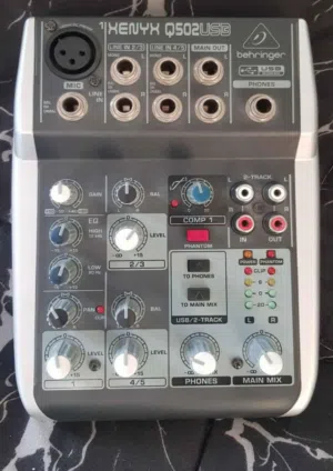 5 chanal mixer digital USB